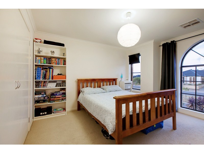 93 Grand Boulevard, Seaford Rise SA 5169