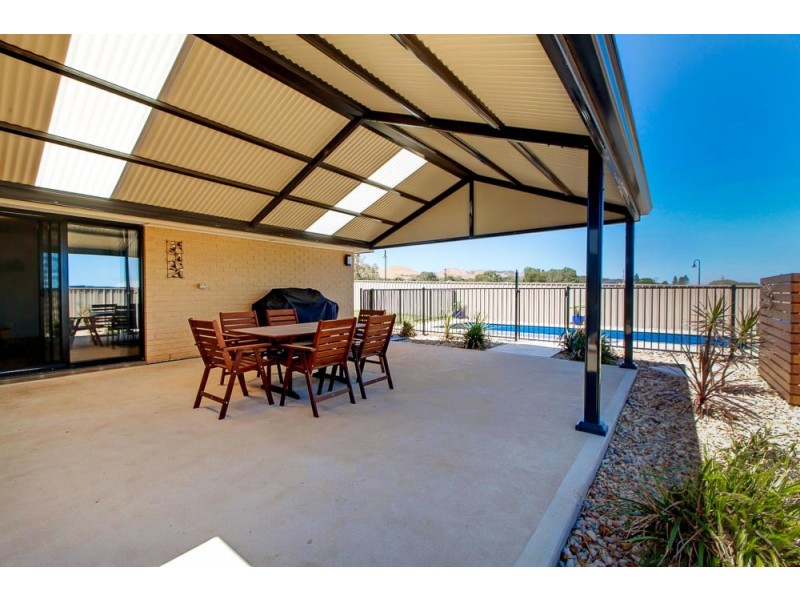 32 Shoreline Avenue, Sellicks Beach SA 5174