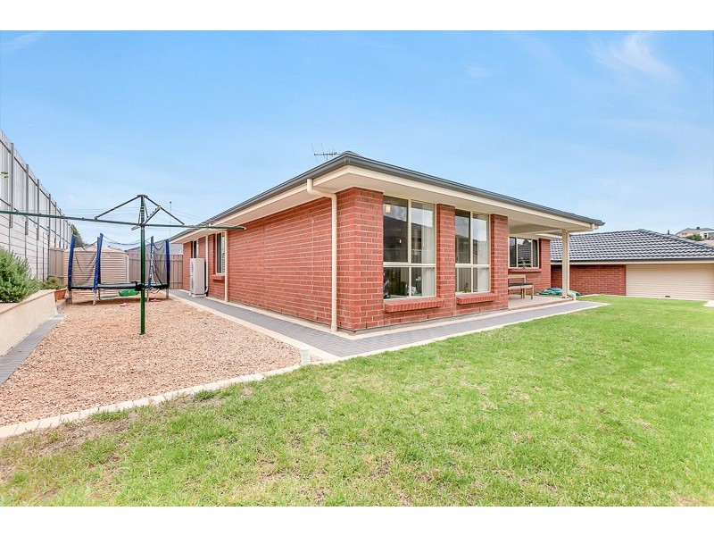 22 Cairns Way, Seaford Rise SA 5169