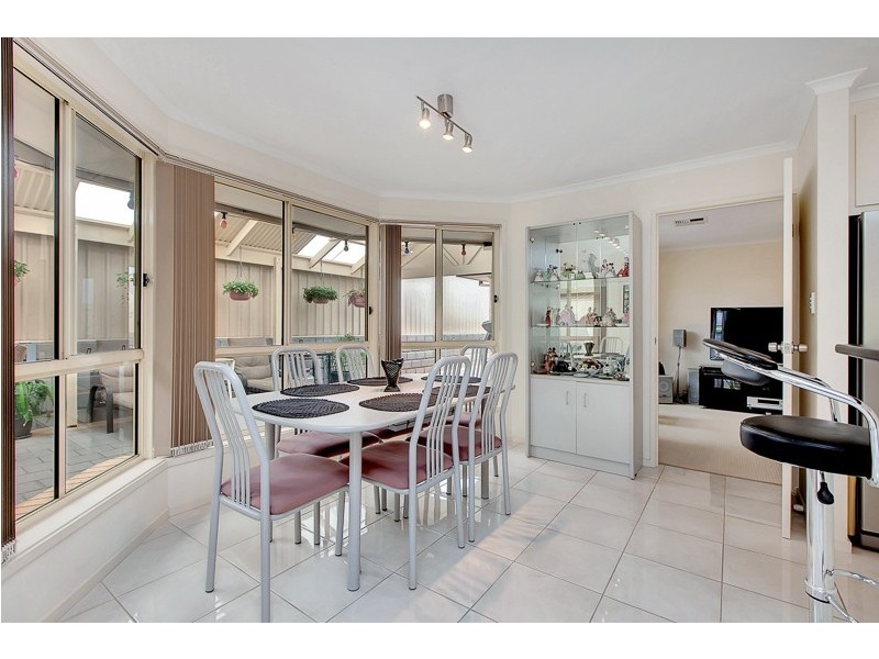 18 Albany Way, Seaford Rise SA 5169