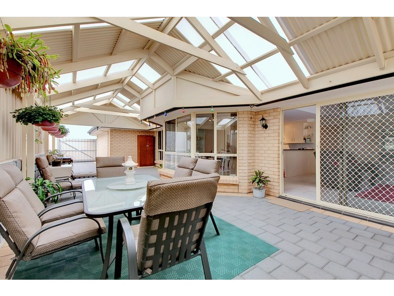 18 Albany Way, Seaford Rise SA 5169