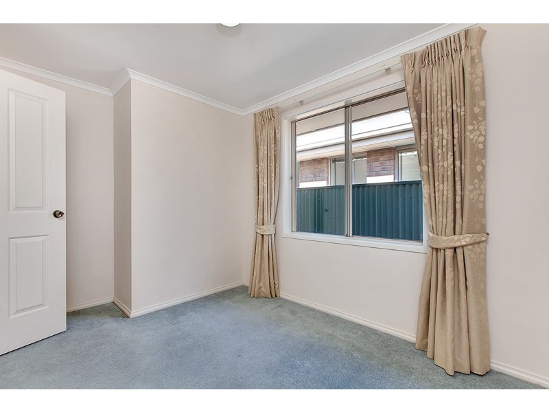 18A Regent Street, Moana SA 5169