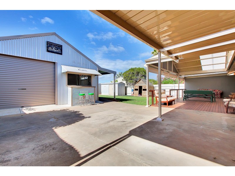 40 Helmsman Terrace, Seaford SA 5169