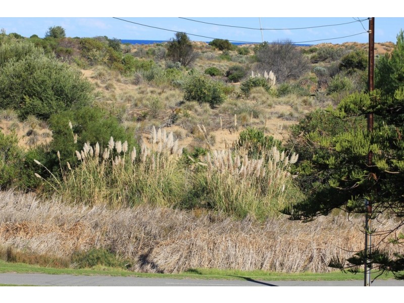 Lot 100 and 101 23 Nashwauk Crescent, Moana SA 5169