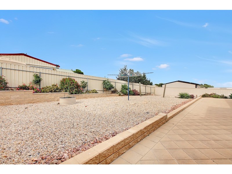 7 Sandano Avenue, Sellicks Beach SA 5174