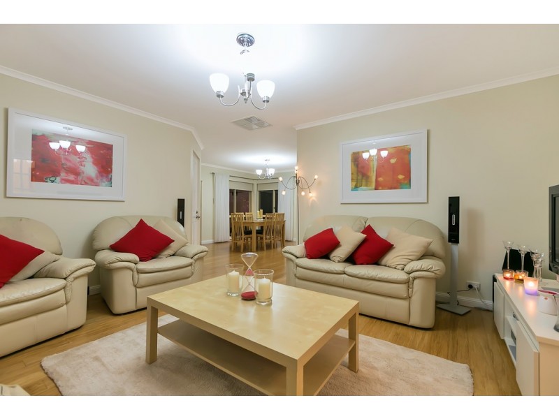29 Augusta Drive, Seaford Rise SA 5169