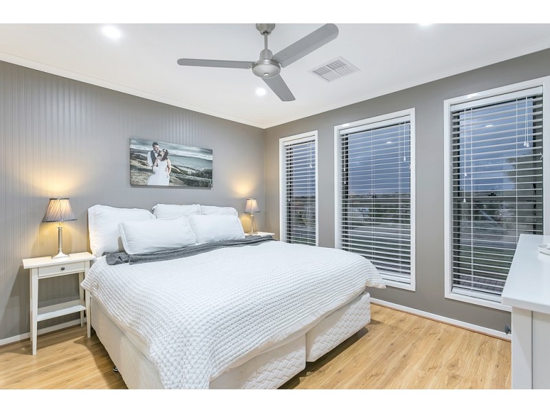 83 Beachport Road, Seaford Rise SA 5169