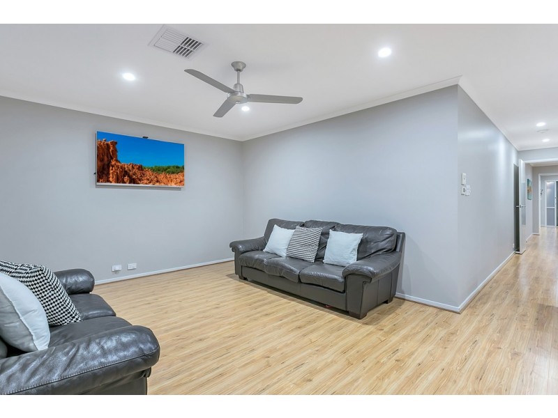 83 Beachport Road, Seaford Rise SA 5169