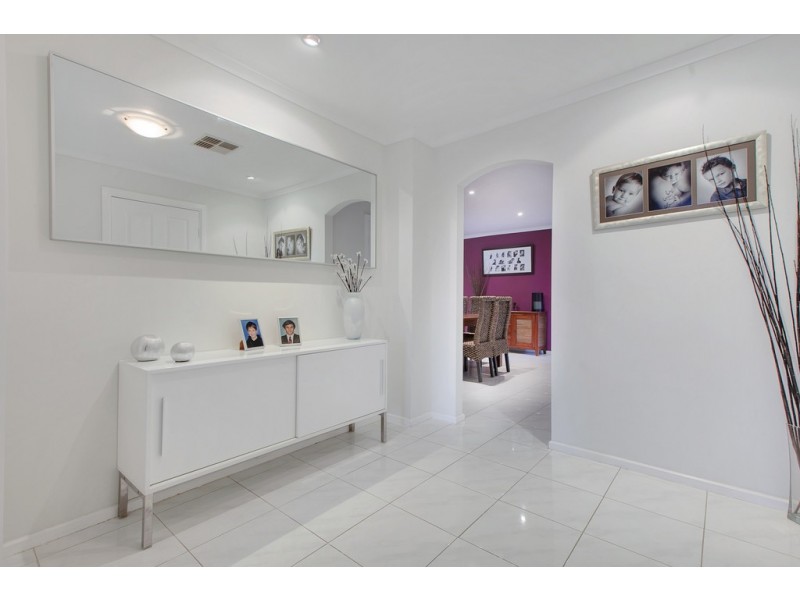 20 Shoalwater Close, Seaford Rise SA 5169