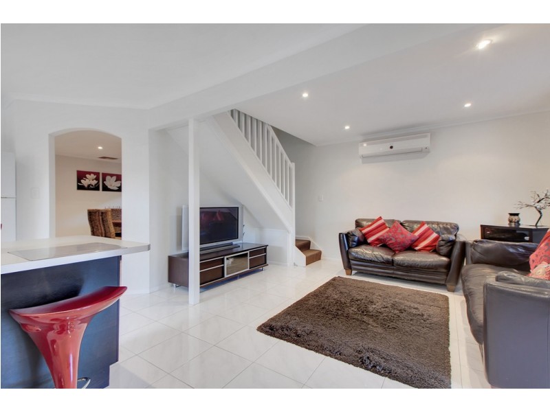 20 Shoalwater Close, Seaford Rise SA 5169