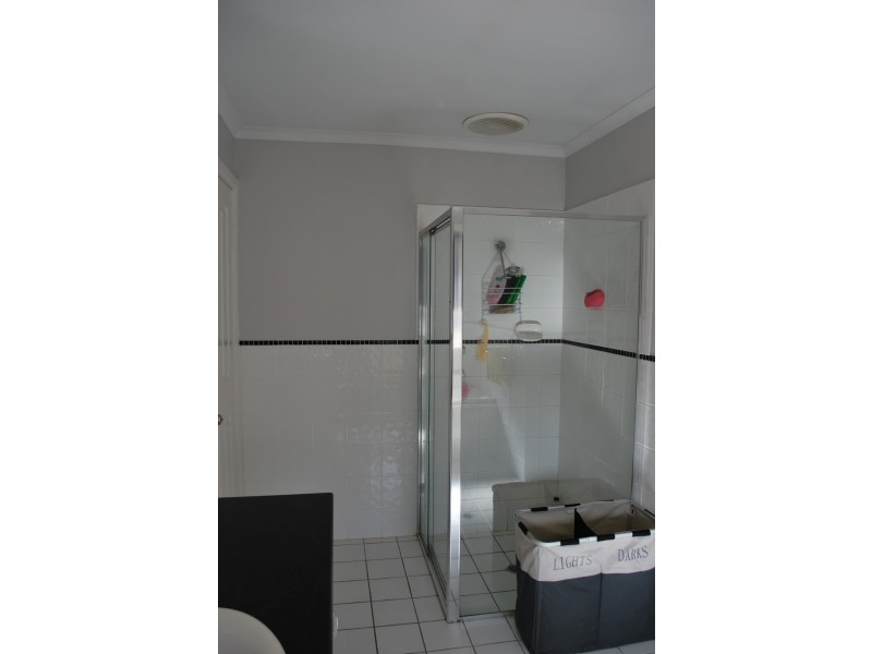 24 Daintree Drive, Seaford Rise SA 5169