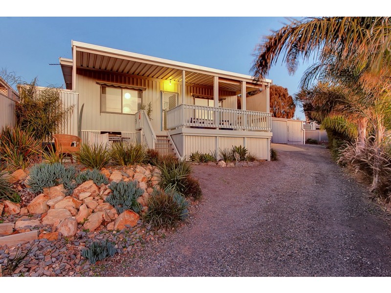 24 Maslin Crescent, Maslin Beach SA 5170