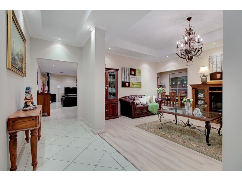 172 Grand Boulevard, Seaford Rise SA 5169