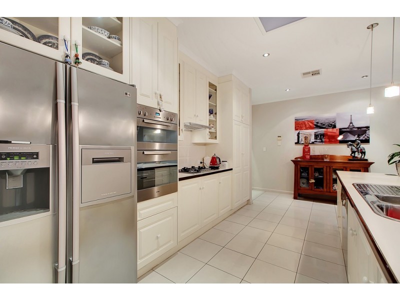 172 Grand Boulevard, Seaford Rise SA 5169