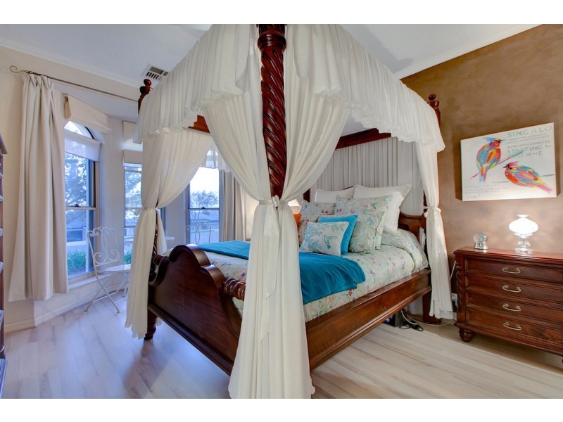 172 Grand Boulevard, Seaford Rise SA 5169