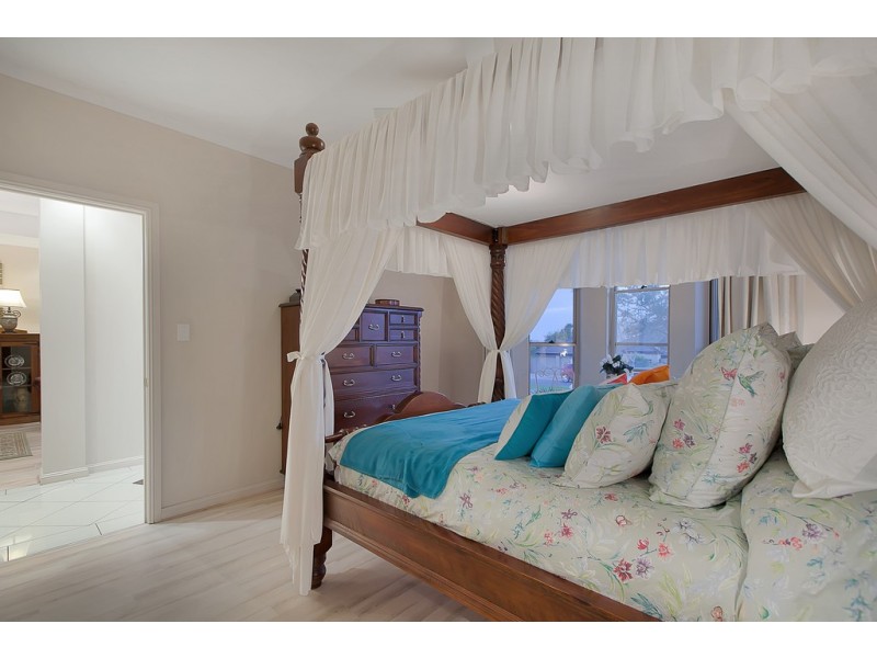 172 Grand Boulevard, Seaford Rise SA 5169