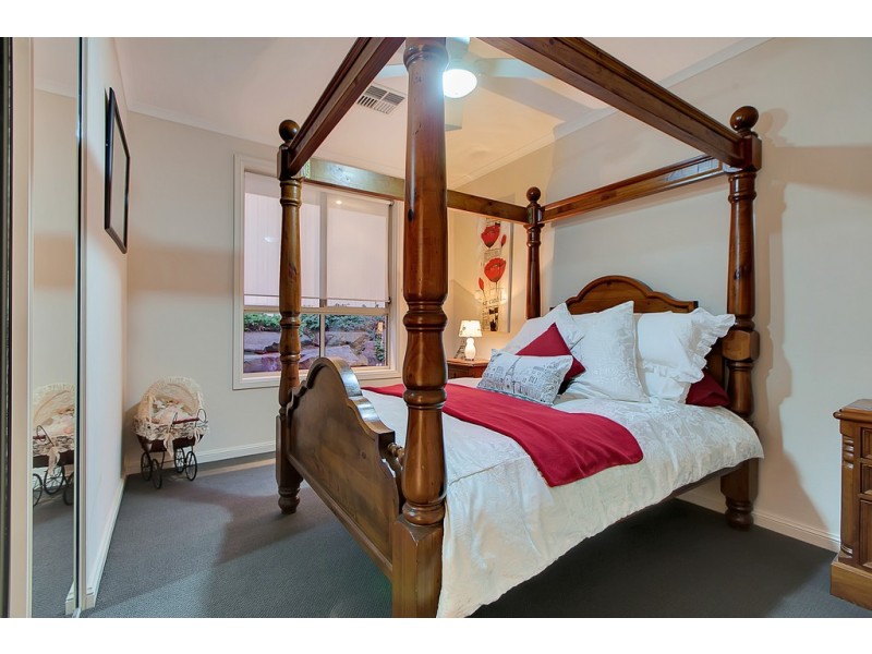 172 Grand Boulevard, Seaford Rise SA 5169