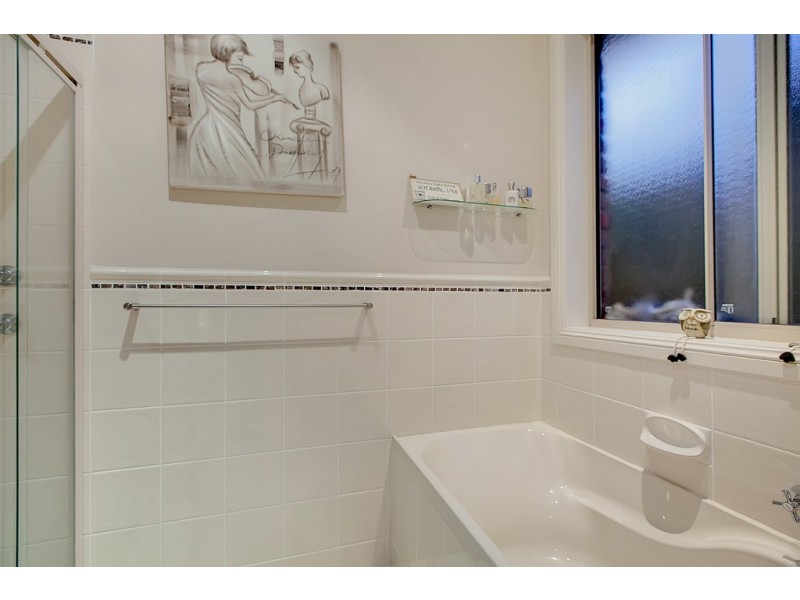 172 Grand Boulevard, Seaford Rise SA 5169