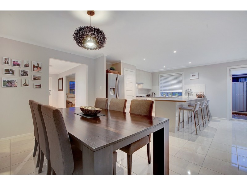 37 South Pacific Drive, Seaford Meadows SA 5169