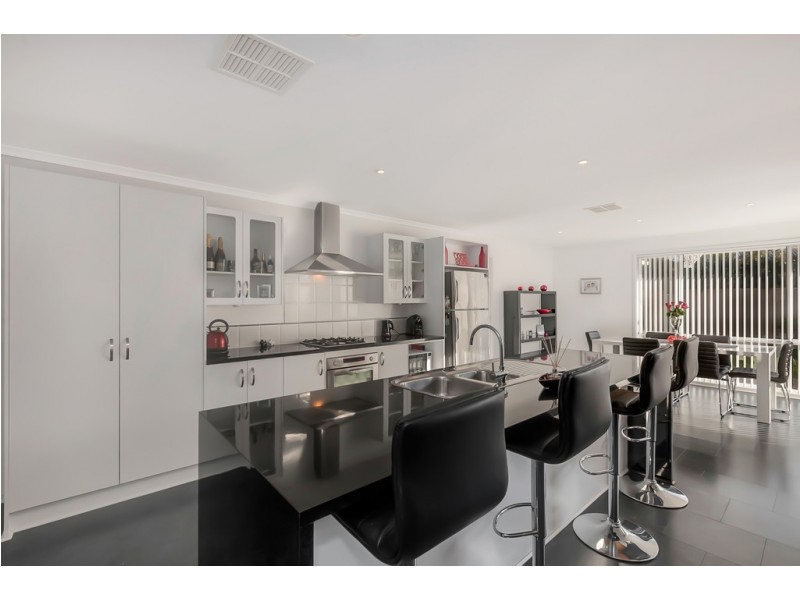 39 Nicholl Avenue, Aldinga Beach SA 5173
