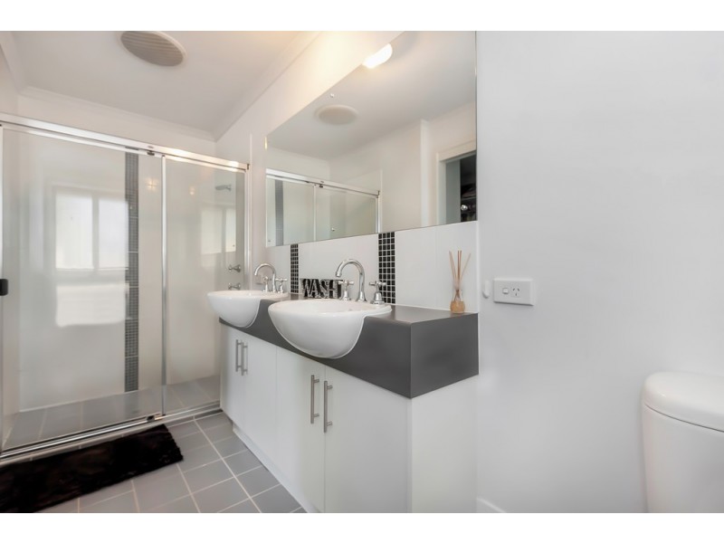 39 Nicholl Avenue, Aldinga Beach SA 5173