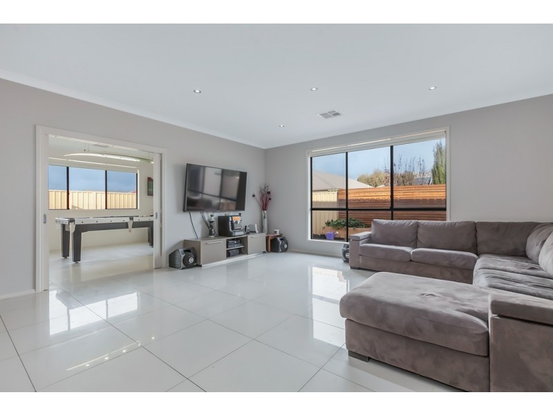 28 Sand Street, Seaford Meadows SA 5169