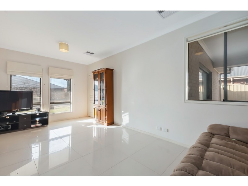 28 Sand Street, Seaford Meadows SA 5169