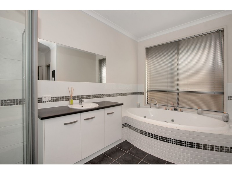 28 Sand Street, Seaford Meadows SA 5169