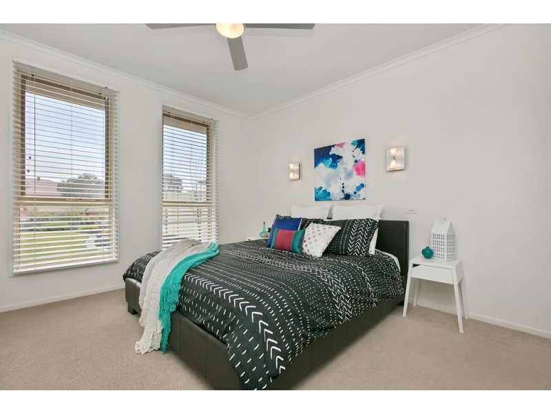 8 Toucan Loop, Aldinga Beach SA 5173