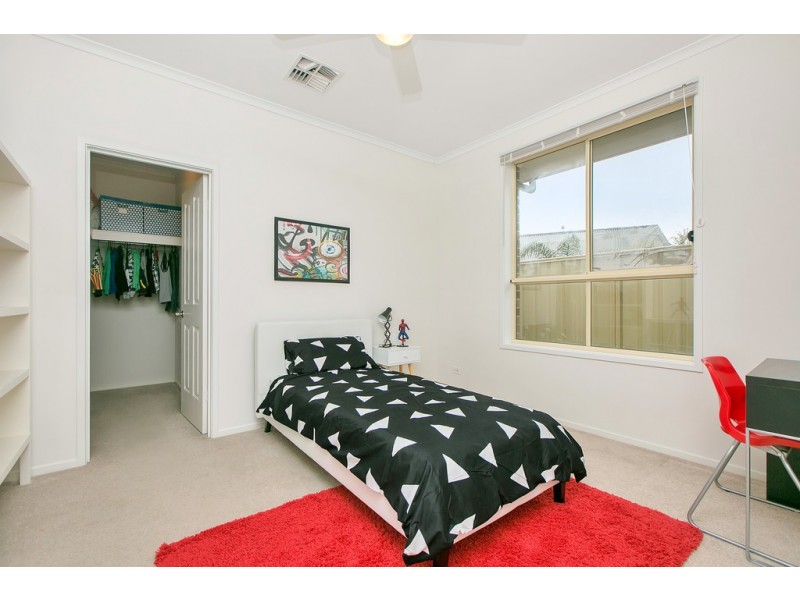 8 Toucan Loop, Aldinga Beach SA 5173