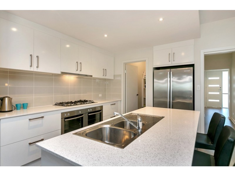 29 Byron Bay Boulevard, Seaford Rise SA 5169