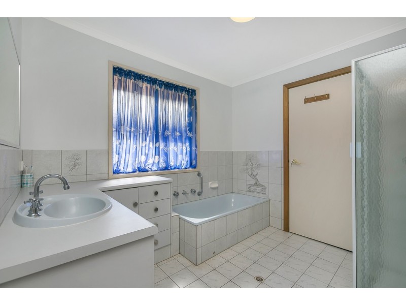 5 Addison Street, Aldinga Beach SA 5173
