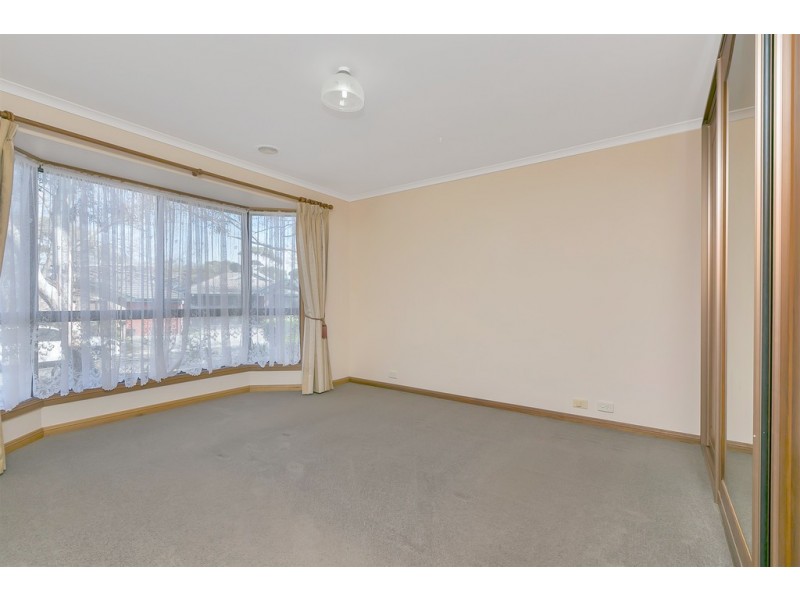 19 Smugglers Drive, Seaford Rise SA 5169