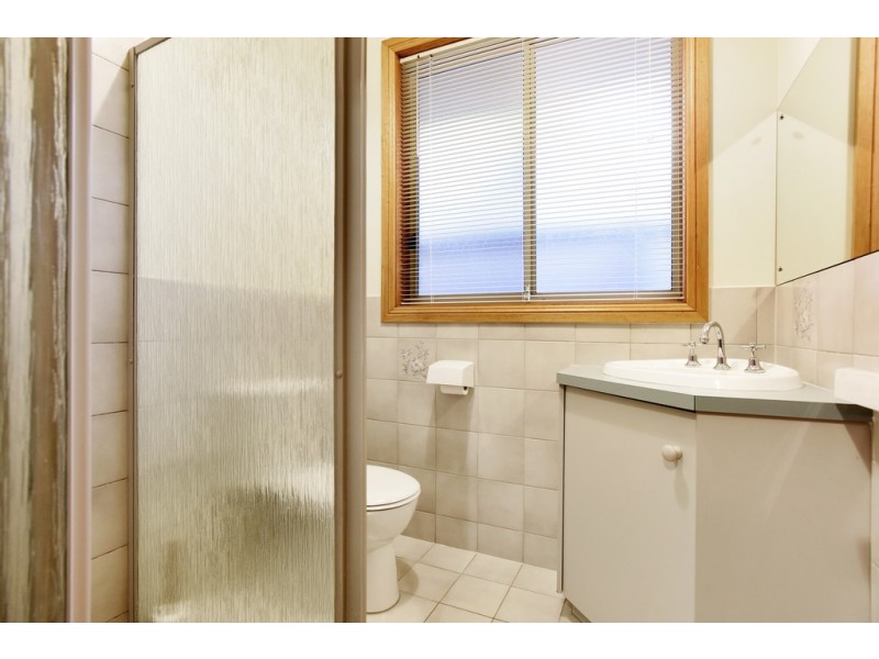 7 Elberry Close, Moana SA 5169