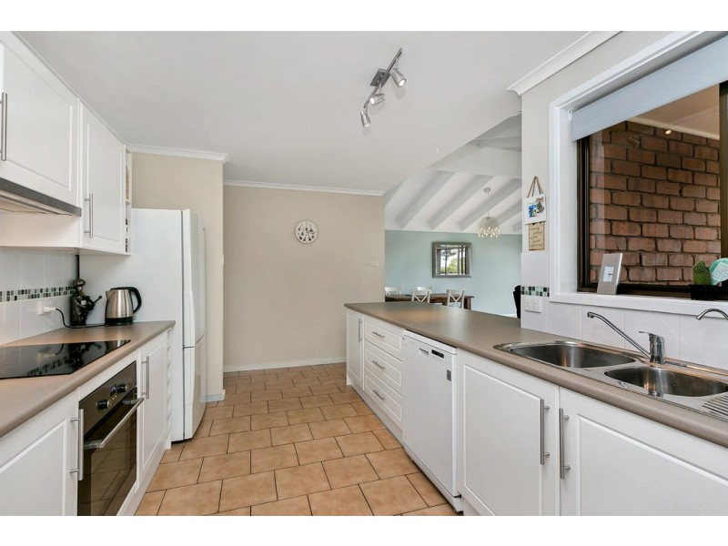 14 Irvine Street, Port Noarlunga SA 5167