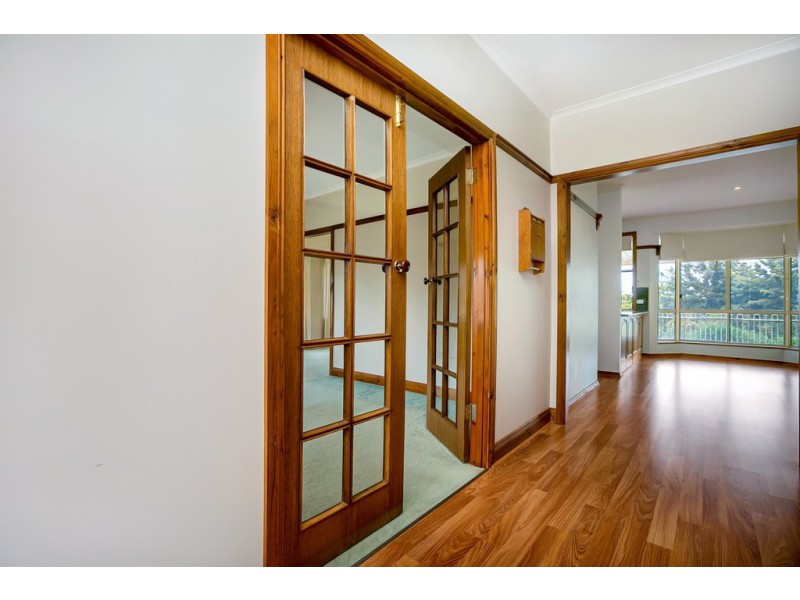 72-74 Bowering Hill Road, Port Willunga SA 5173