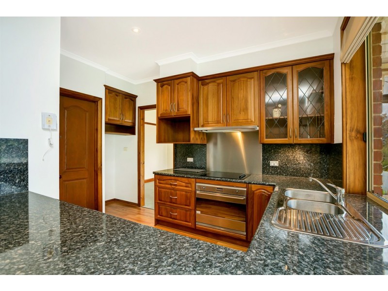 72-74 Bowering Hill Road, Port Willunga SA 5173