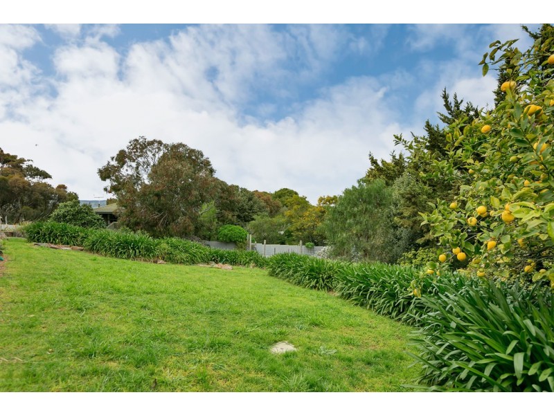 72-74 Bowering Hill Road, Port Willunga SA 5173