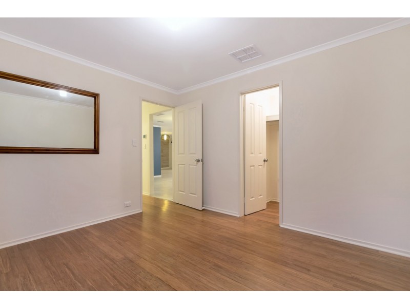25 Esperance Boulevard, Seaford Rise SA 5169