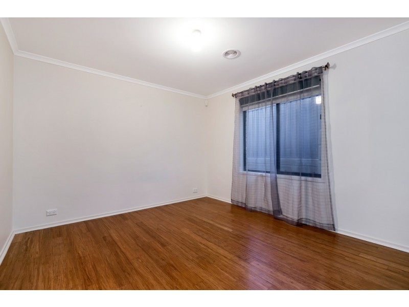 25 Esperance Boulevard, Seaford Rise SA 5169