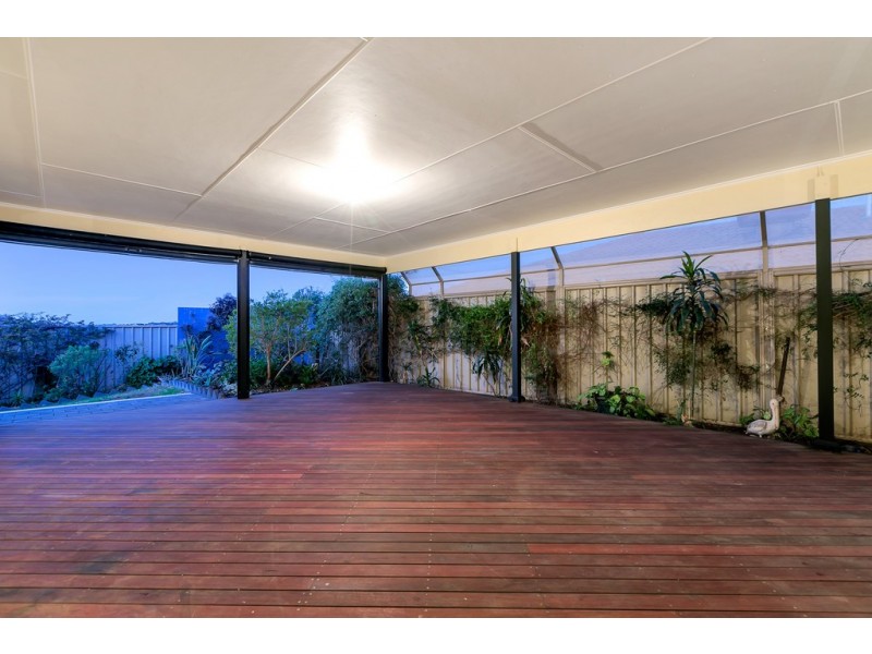 25 Esperance Boulevard, Seaford Rise SA 5169