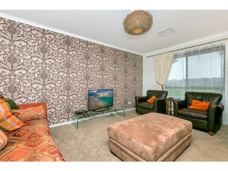 1 Manly Court, Seaford Rise SA 5169
