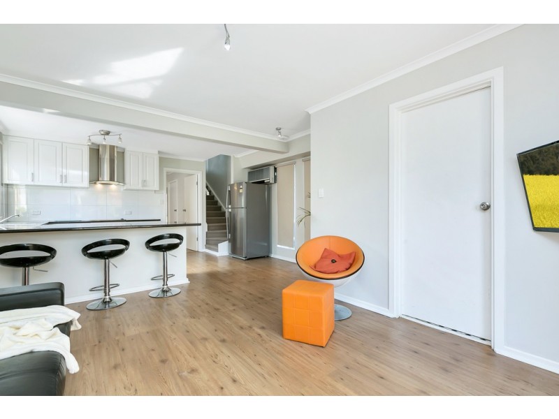 21 Shoalwater Close, Seaford Rise SA 5169