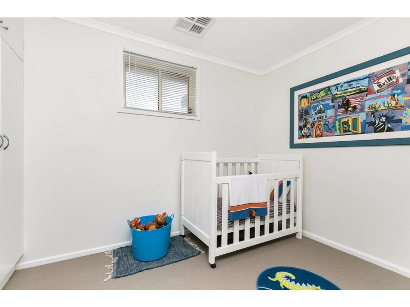 21 Shoalwater Close, Seaford Rise SA 5169