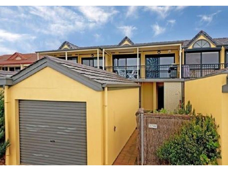 2/42 Esplanade, Christies Beach SA 5165