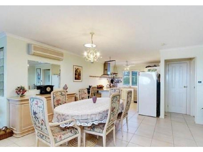 2/42 Esplanade, Christies Beach SA 5165
