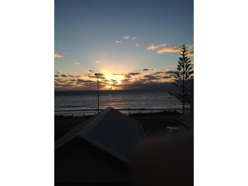 2/42 Esplanade, Christies Beach SA 5165