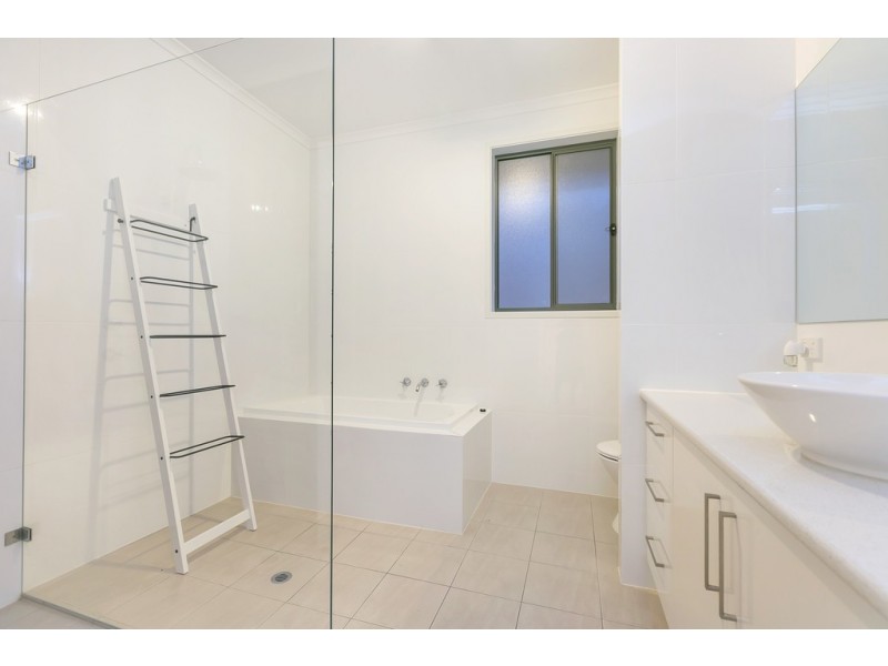 19 Daintree Drive, Seaford Rise SA 5169