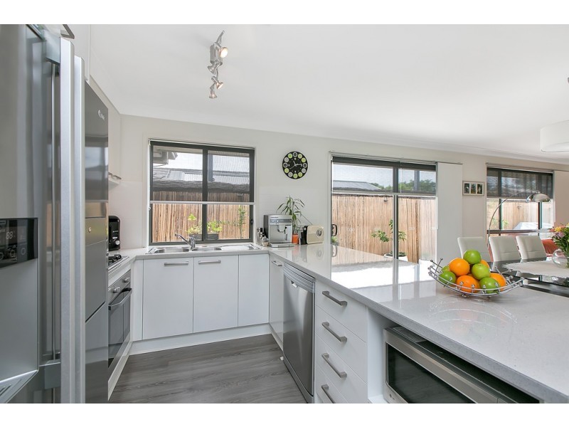 78 Dalkeith Road, Seaford Rise SA 5169