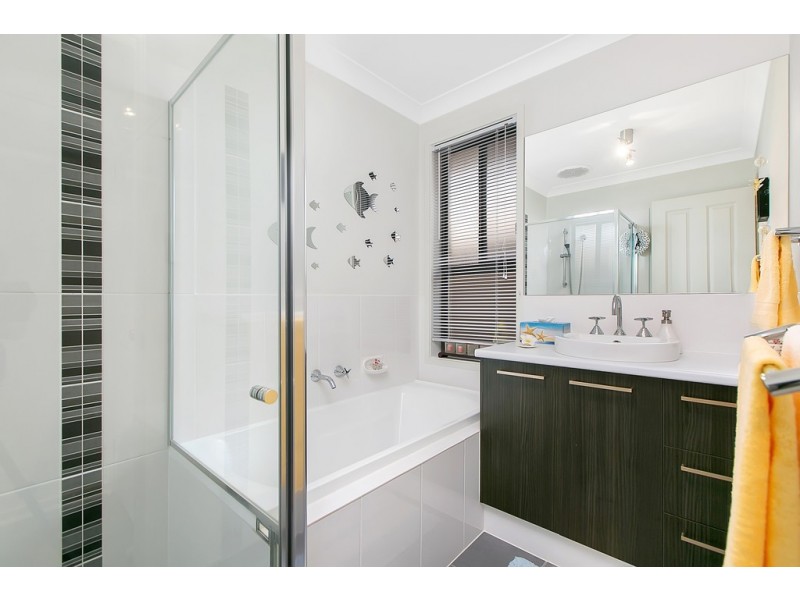 78 Dalkeith Road, Seaford Rise SA 5169